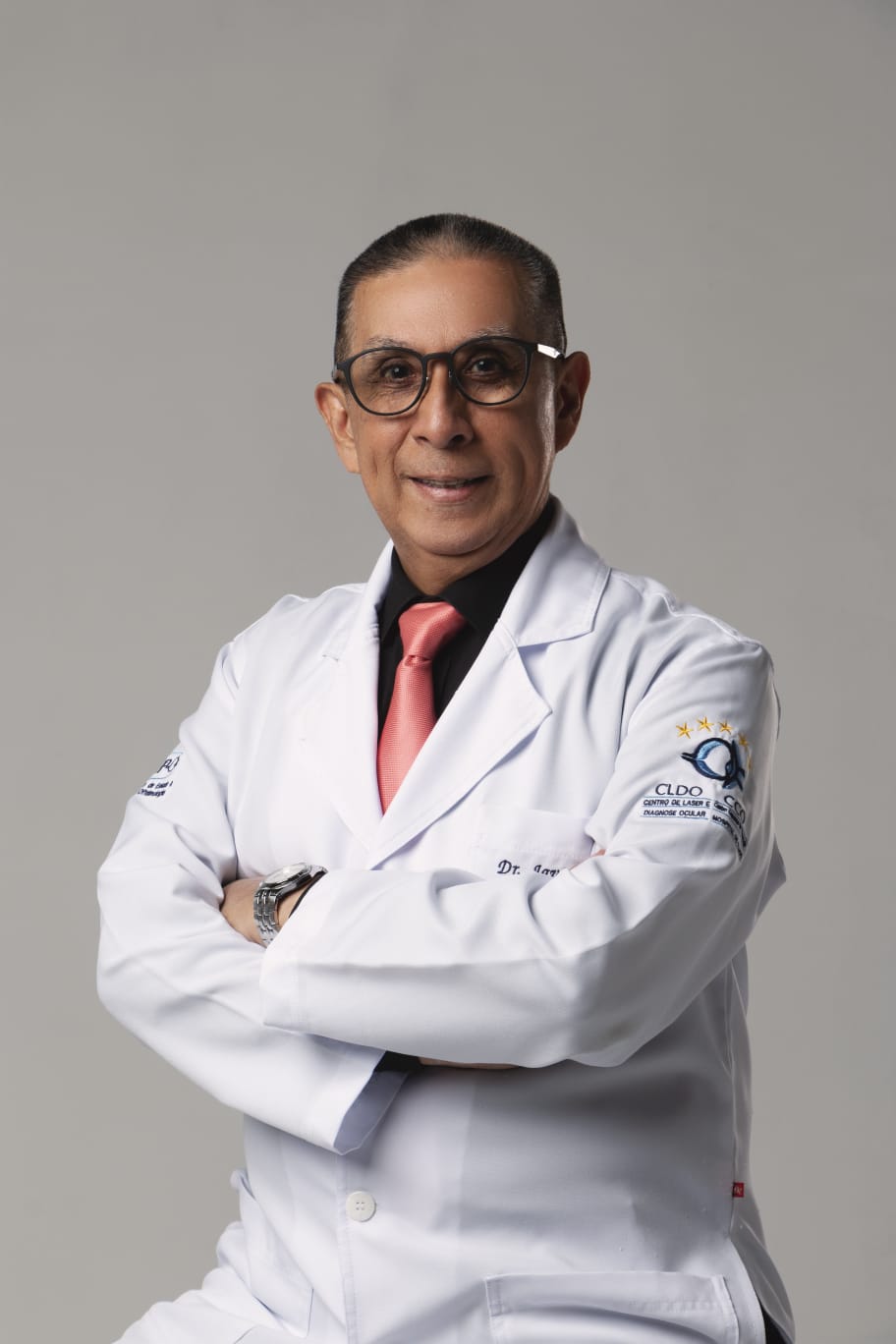 Dr. Javier Yugar